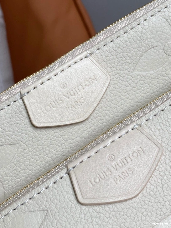WIS MULTI POCHETTE ACCESSOIRES VUITTON LOUIS 0820